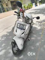 Well maintained Honda Activa White colour available for sale