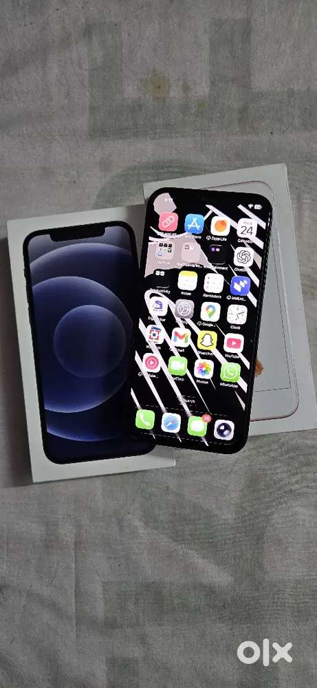 iPhone 12 Black with Tempered glass, Back cover and lightning cable