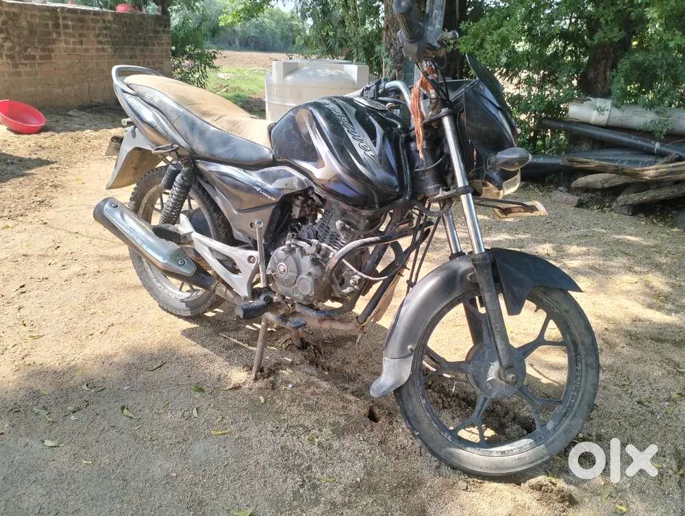 Bajaj discover 100m