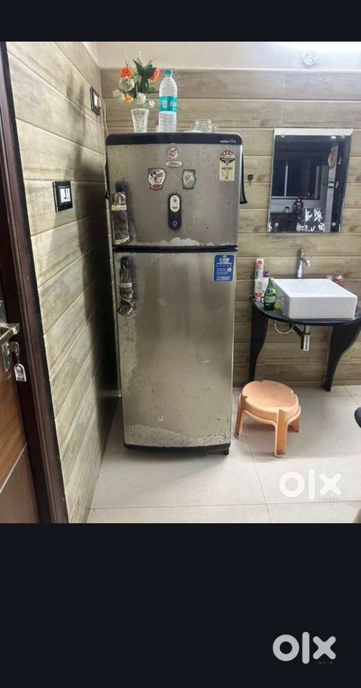 Whirlpool 250 ltrs diuble door