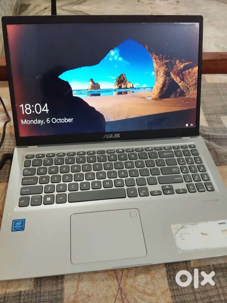 Asus Laptop Inel(R) PENTIUM (R)