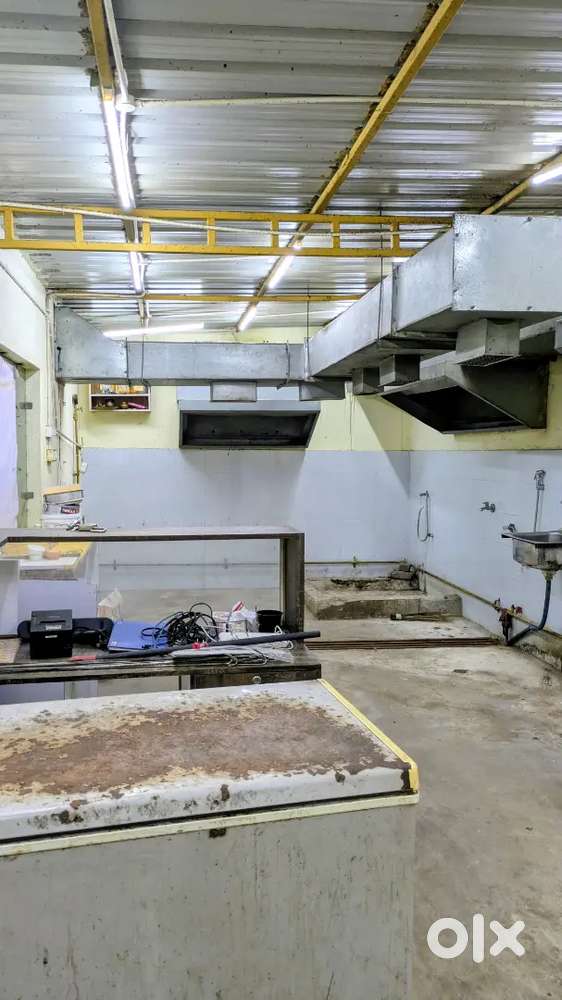 Running cloud kitchen/open construction space for lease/sale