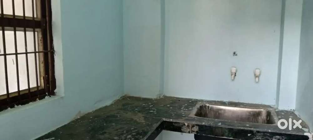 Room avilable for rent