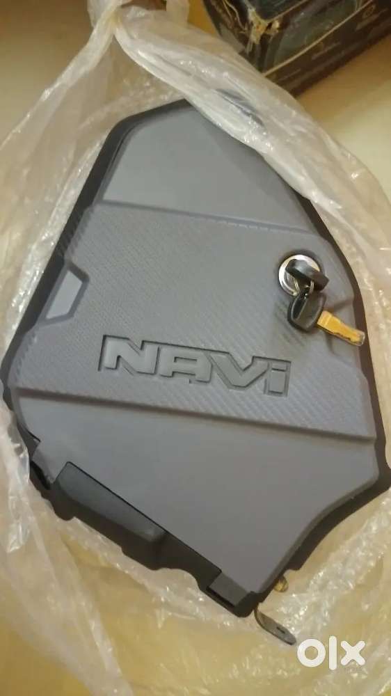 Honda Navi luggage box