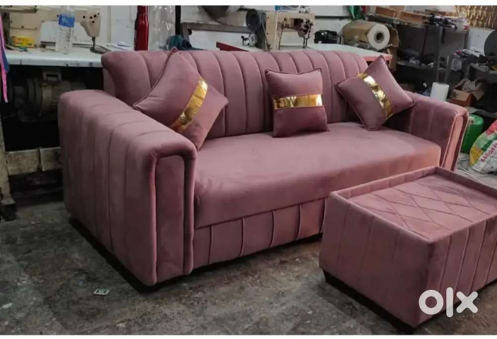 Bahut acha sofa hai Hamra kam ek number ka 3 sal ki garanti