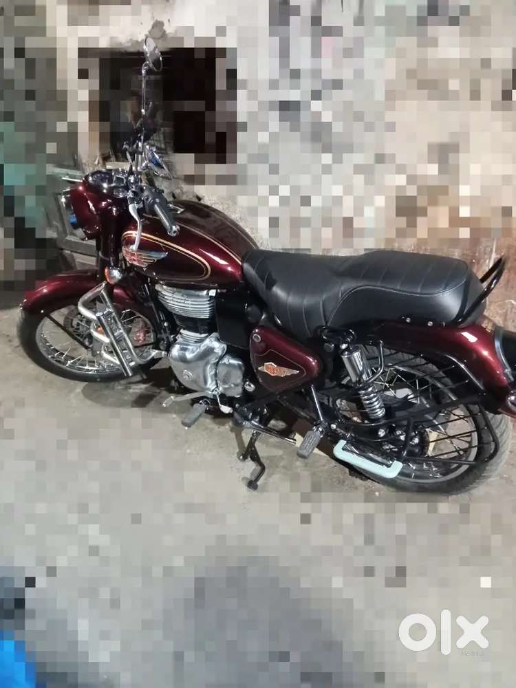 Red with golden combination