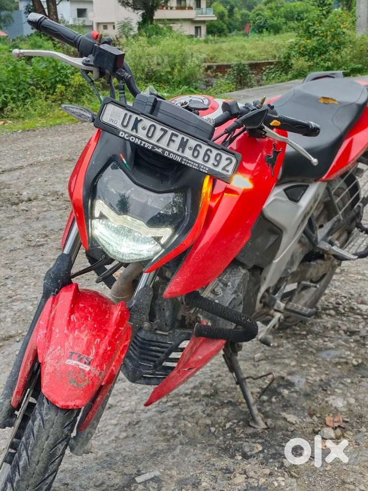 Tvs Apachi rtr 160 4v