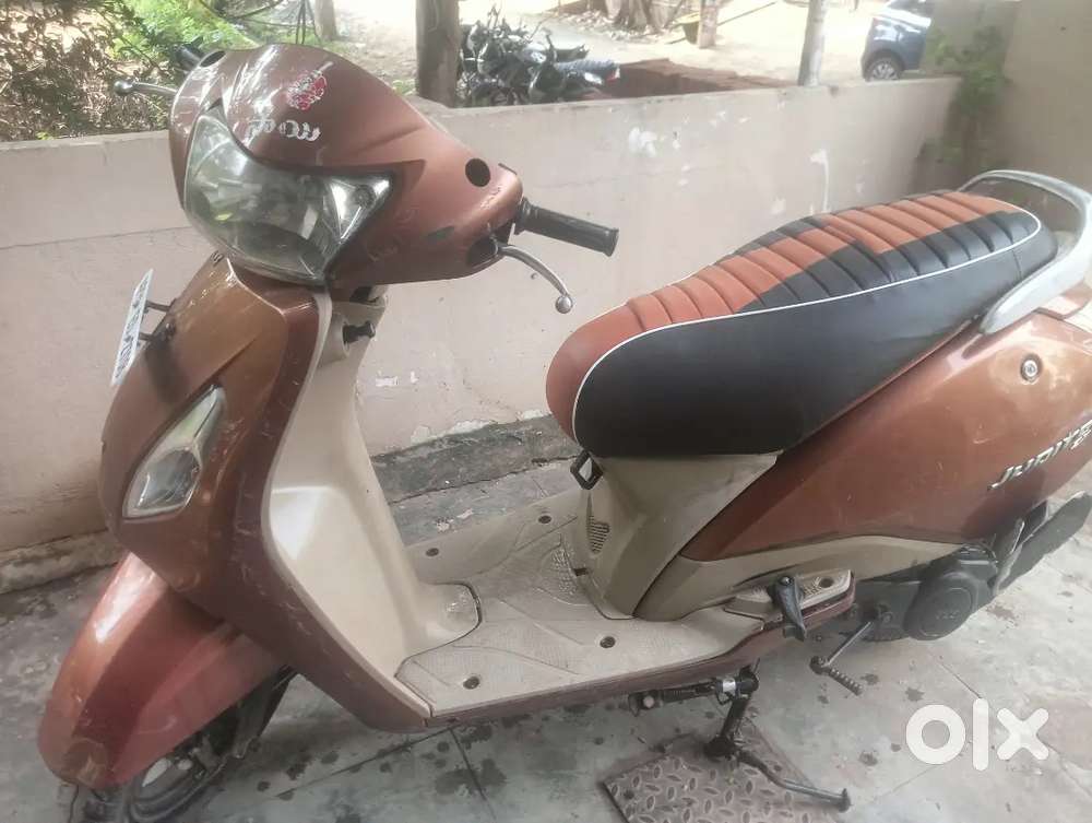 TVS Jupiter 2017