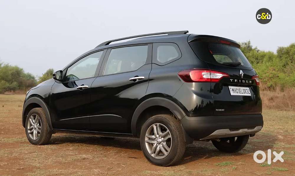 Renault Triber 7 seater chalani hai