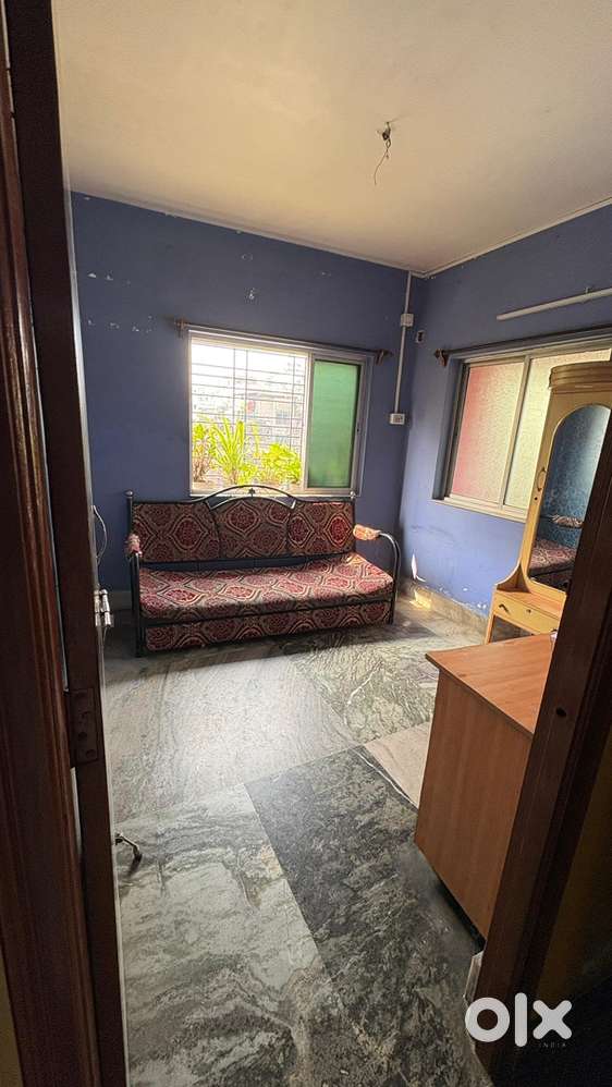 2 BHK Flat available for rent (Ananda palit, Cit Road)