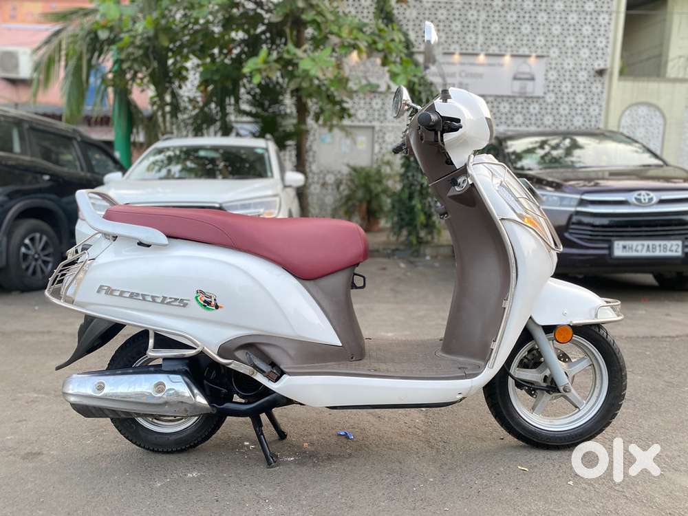 SUZUKI ACCESS 125 DISC WHITE