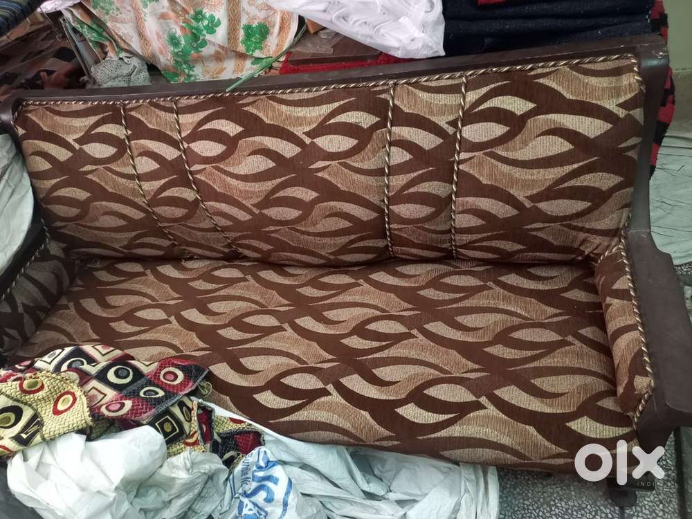 Sofa set  5 seater 3 seat + 1+1 seat