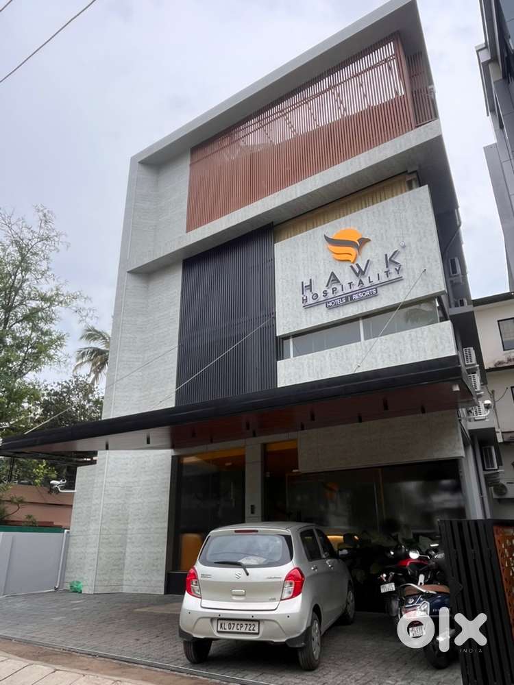 Commercial building sale in vytilla