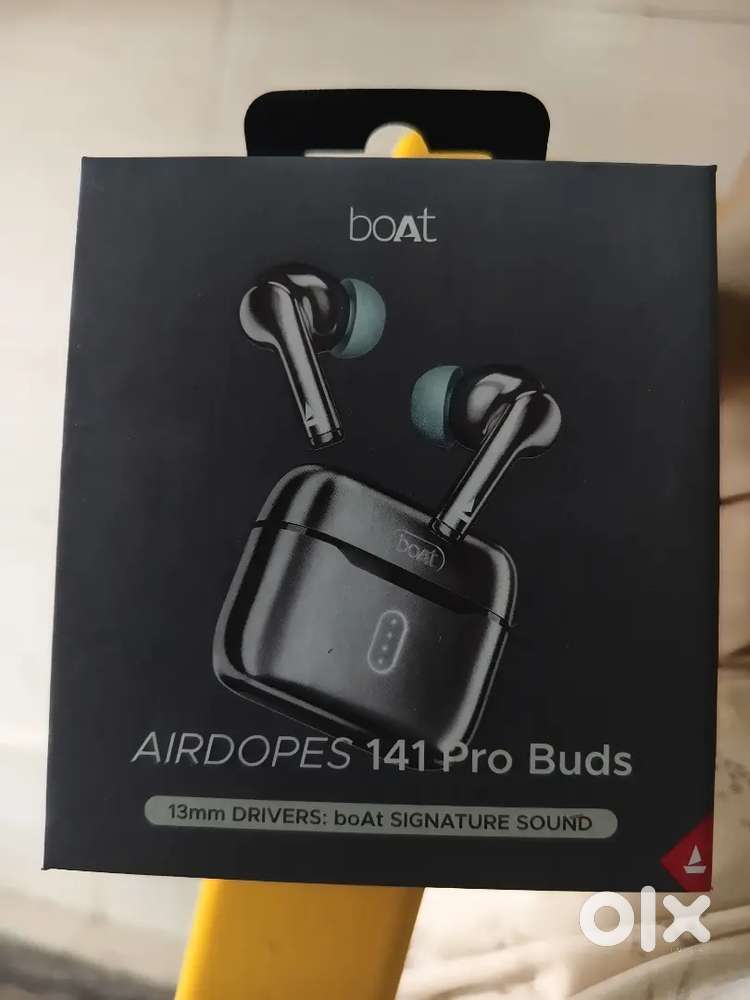 Boat Airdrops 141 Pro Buds