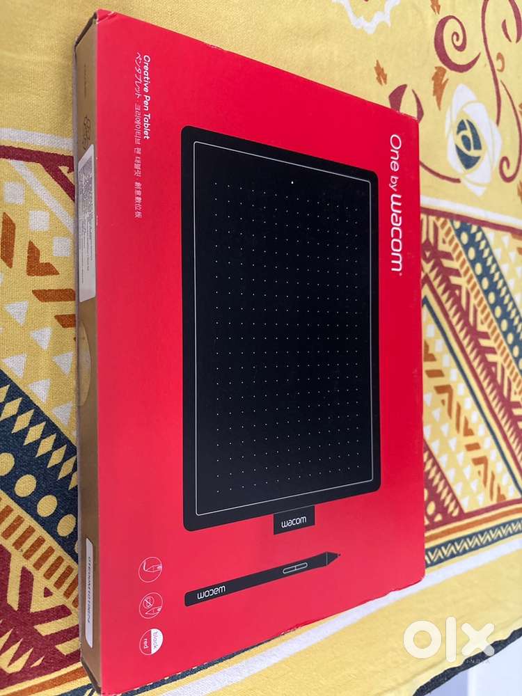 Pen tab by wacom extremly new 0 days used