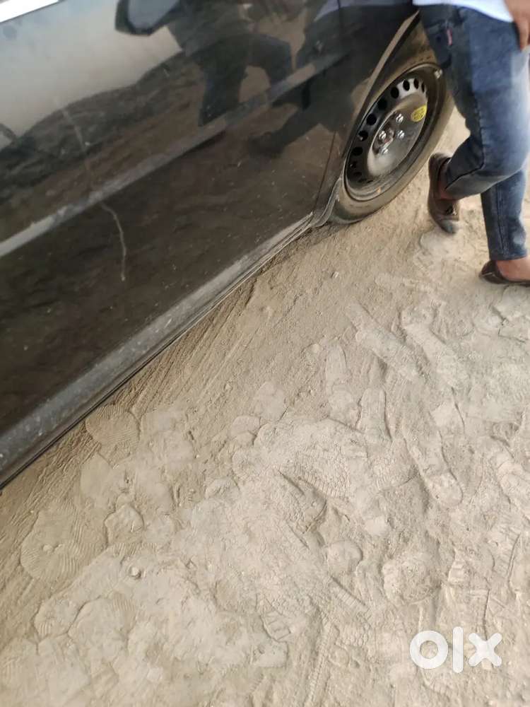 I am a good driver  I will drive all four wheeler car