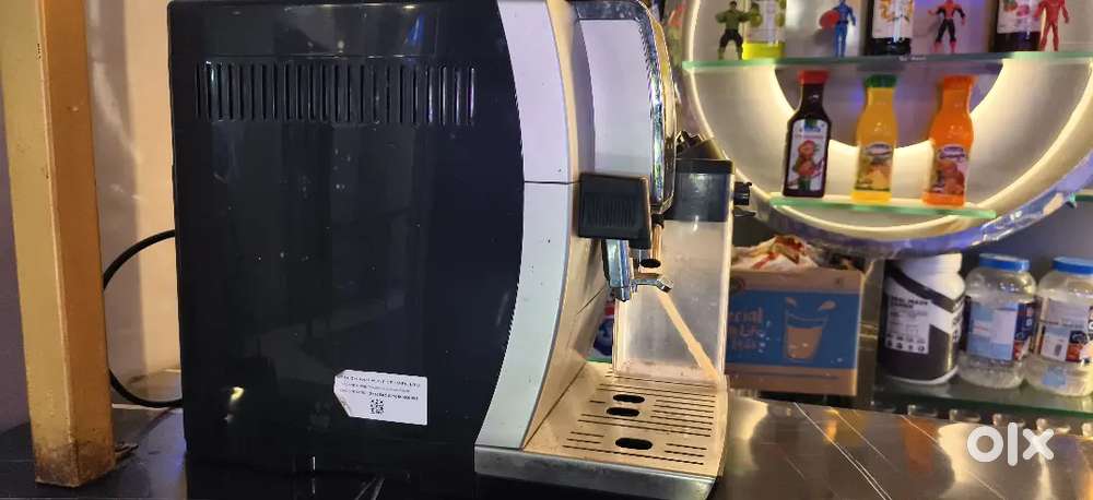 Automatic coffee machine