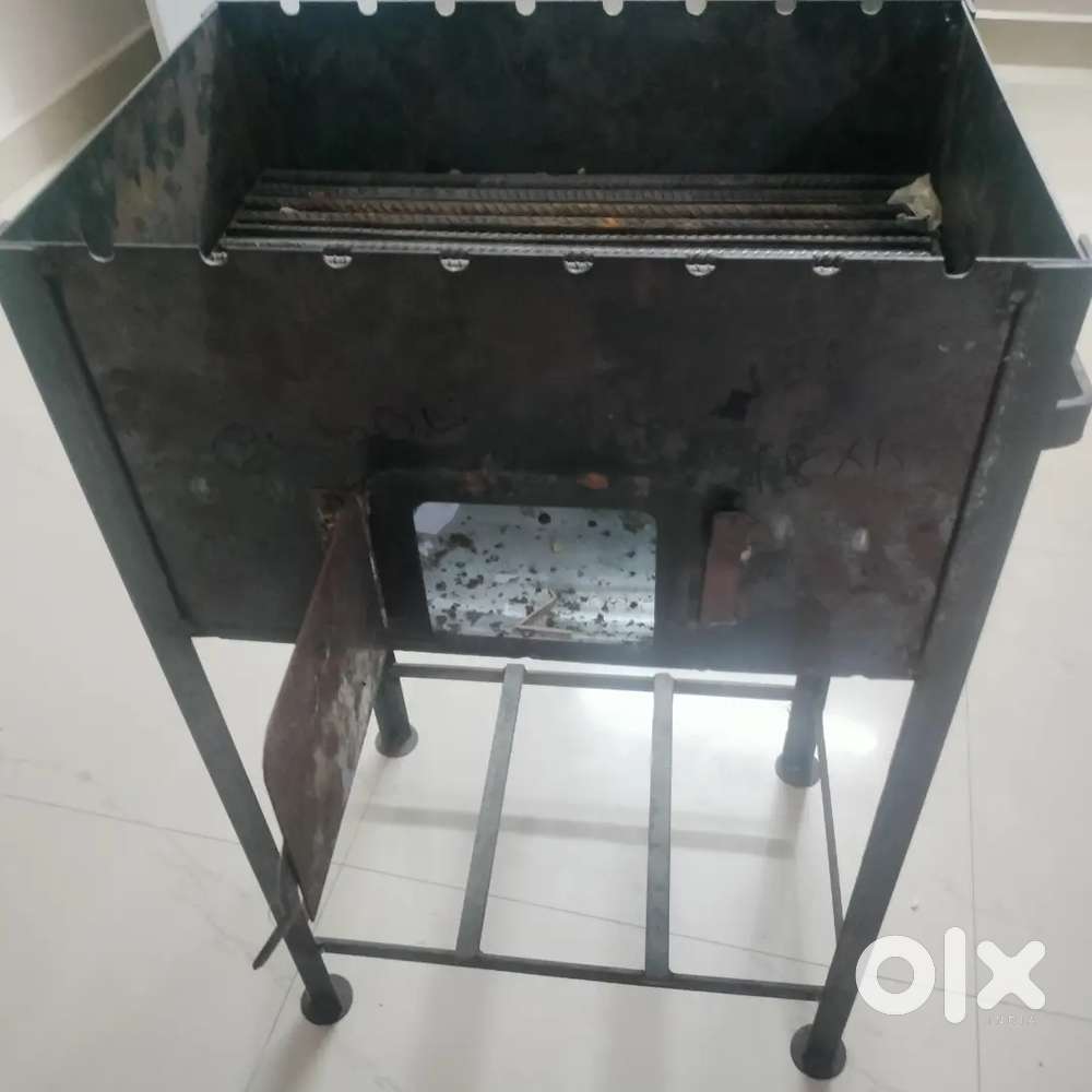 Heavy Duty Iron Charcoal BBQ Grill Stand – Perfect for Outdoor Cooking