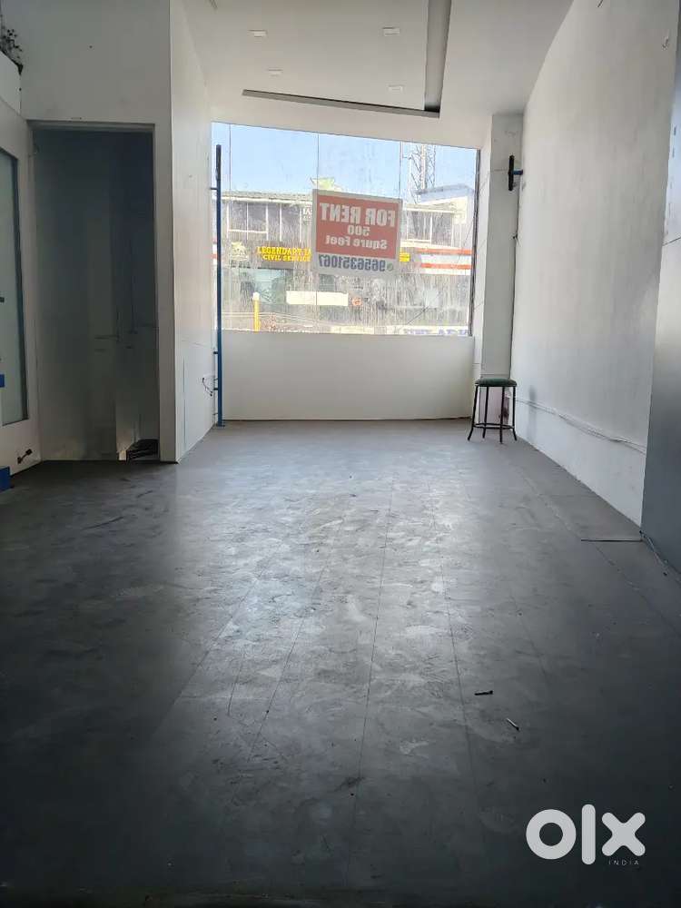 Shop for Rent at Plamood