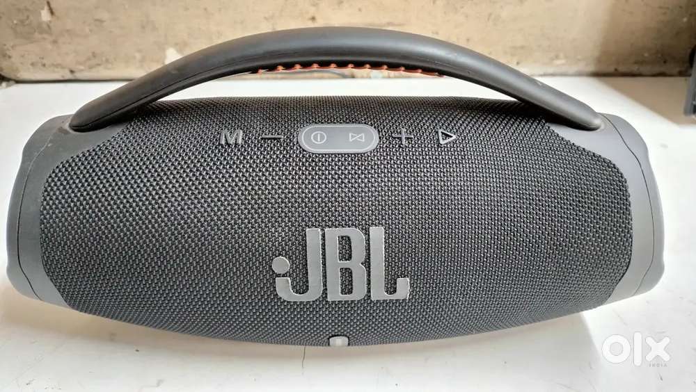 JBL Blutooth specker in excellent condition