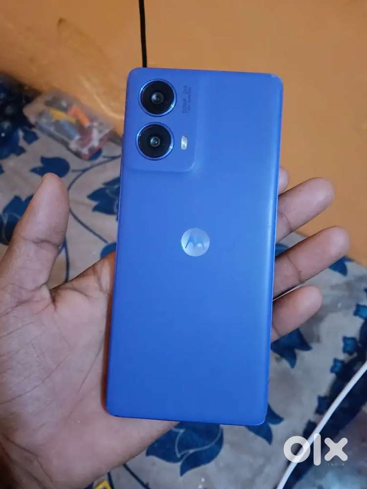 Motorola G85 5G good condition smartphone