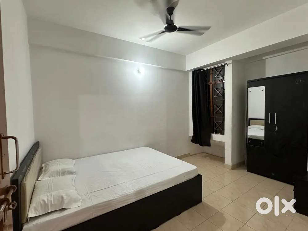 3bhk furnished flat Gym swimming