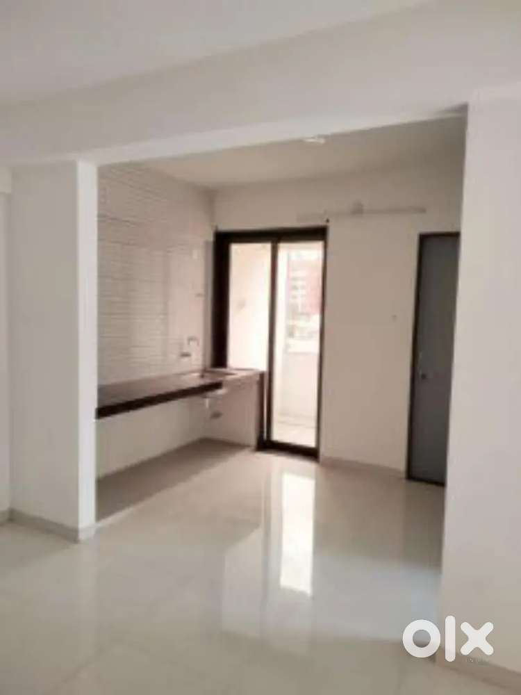 3 BHK New flat for sale Behind guruji Hospital gangapur road Nashik
