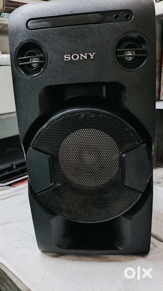 Sony MHC-V11 bluetooth party speaker home theater sound good working