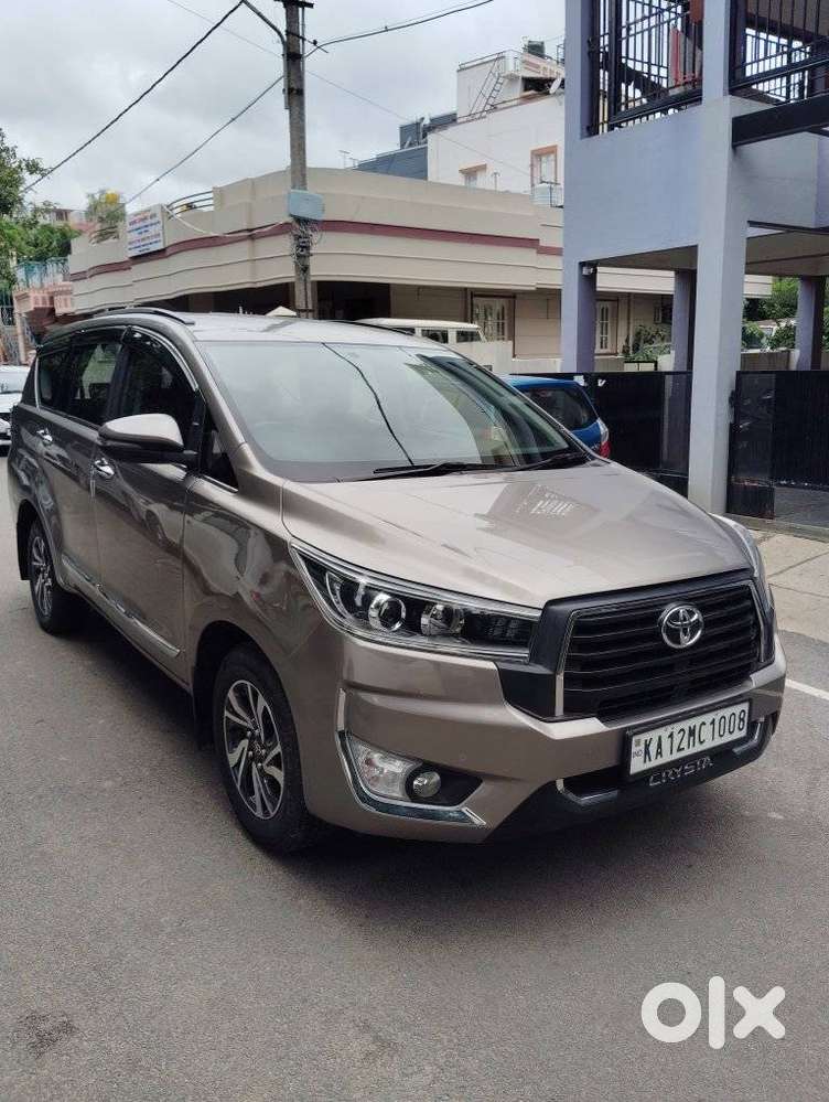 Toyota Innova Crysta 2.4 VX MT, 2024, Diesel