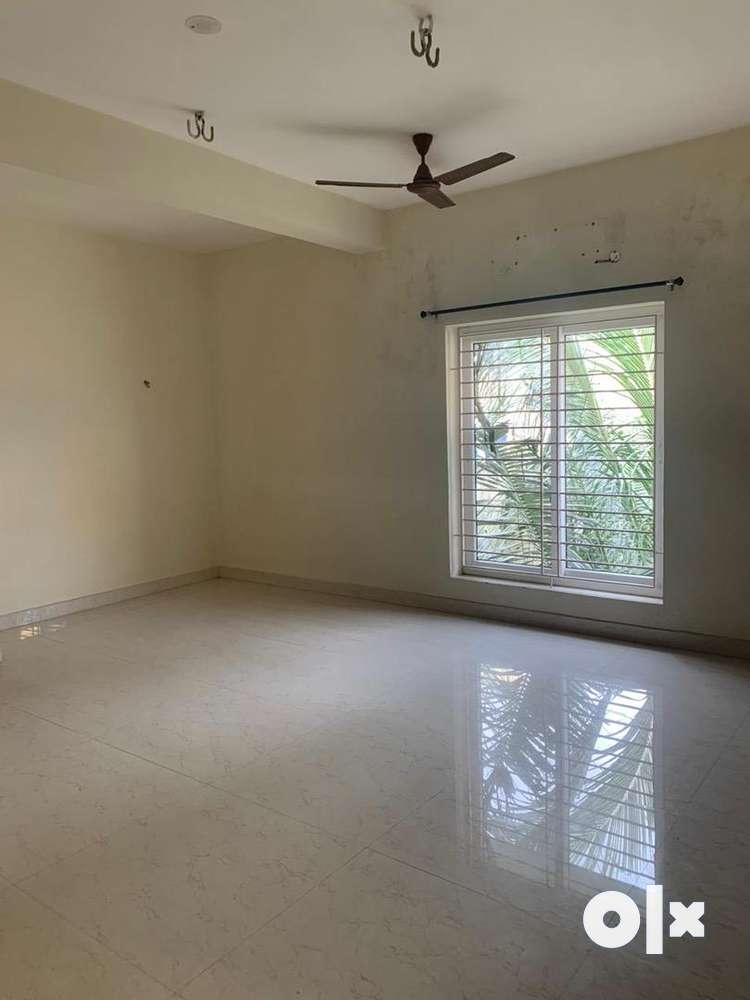 3BHK HOUSE FOR LEASE IN PERUMBAKKAM