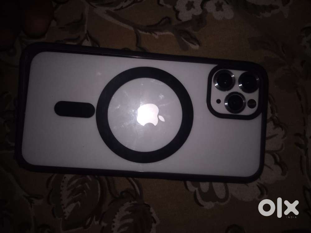I Phone x Necha ka espikrr clo krna pda ga opir ka clo ha espikr