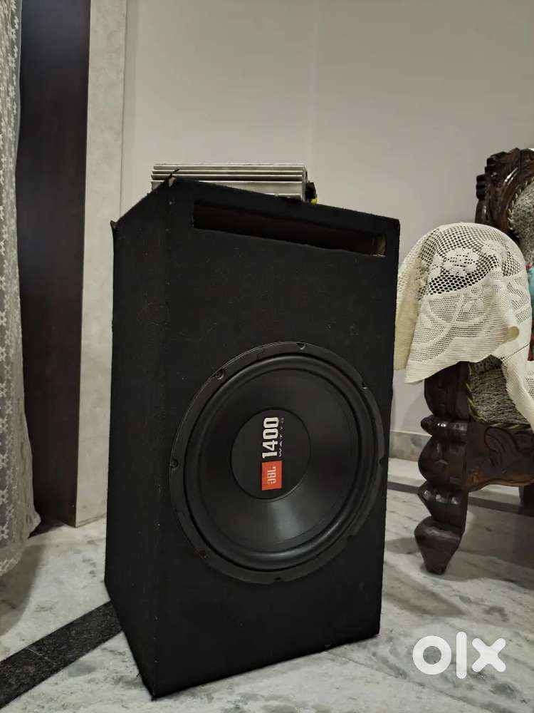 Jbl 1400 watt bass