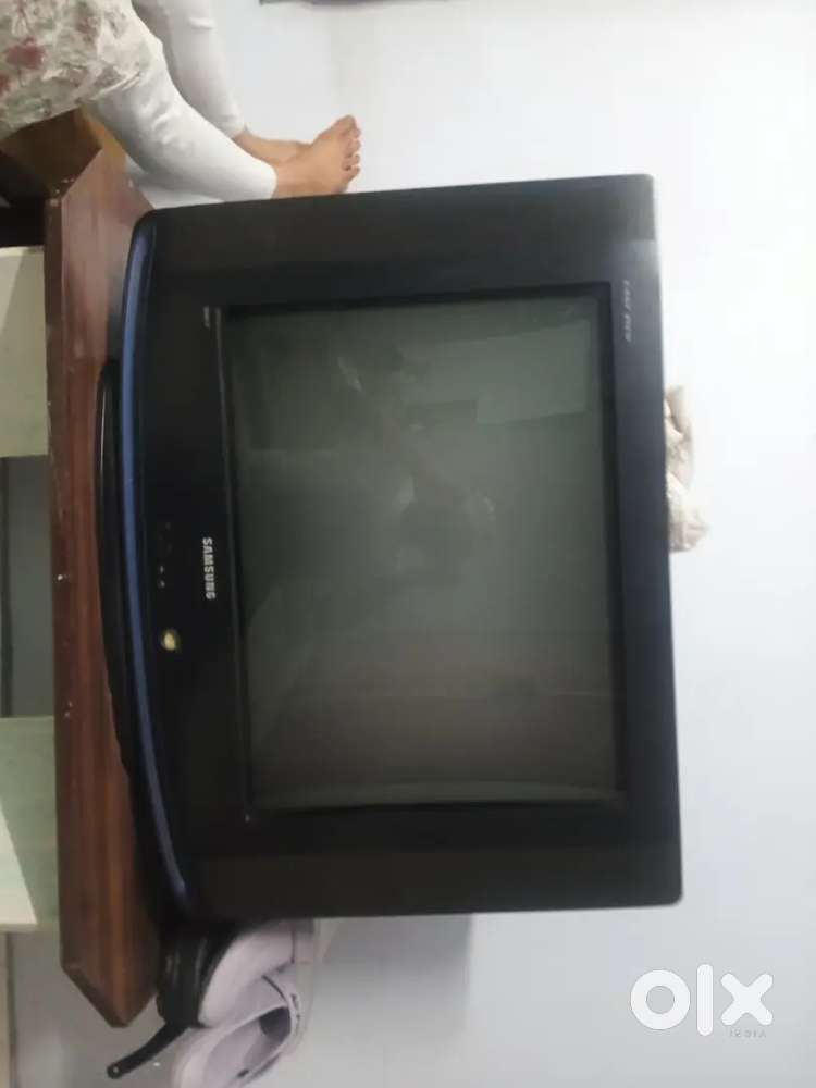 Old samsung tv working condition for sell