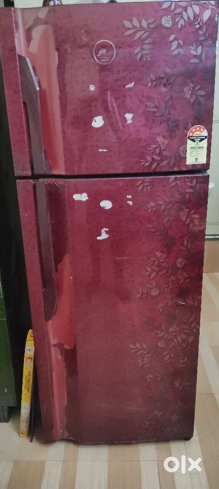 Window AC 1.5 Tan +  Fridge 300 letter