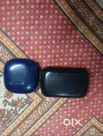 Bluetooth earbuds