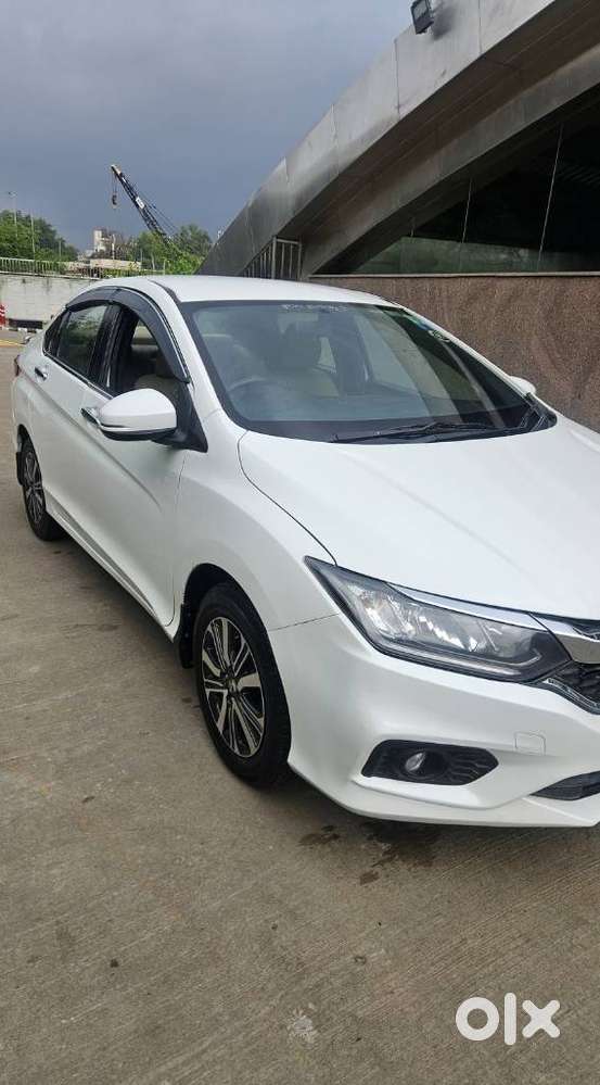 Honda City V AT, 2018, Petrol