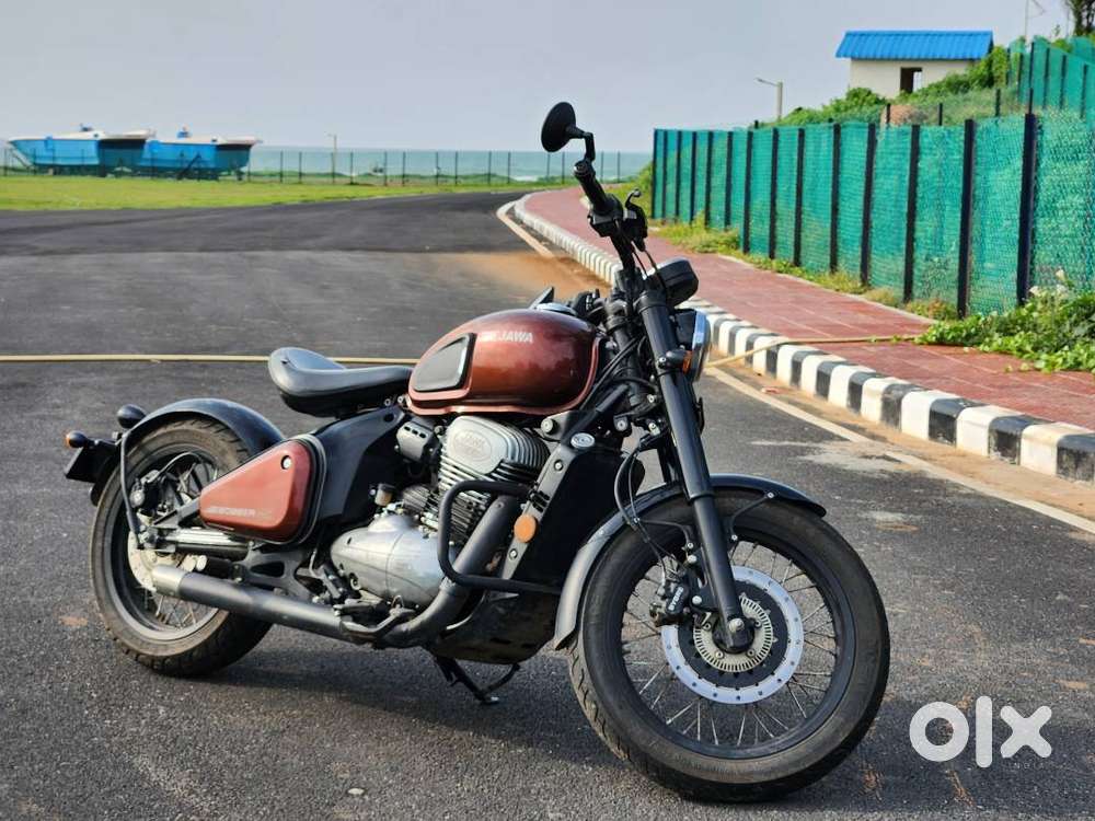 Excellent  condition Jawa 42 Bobber