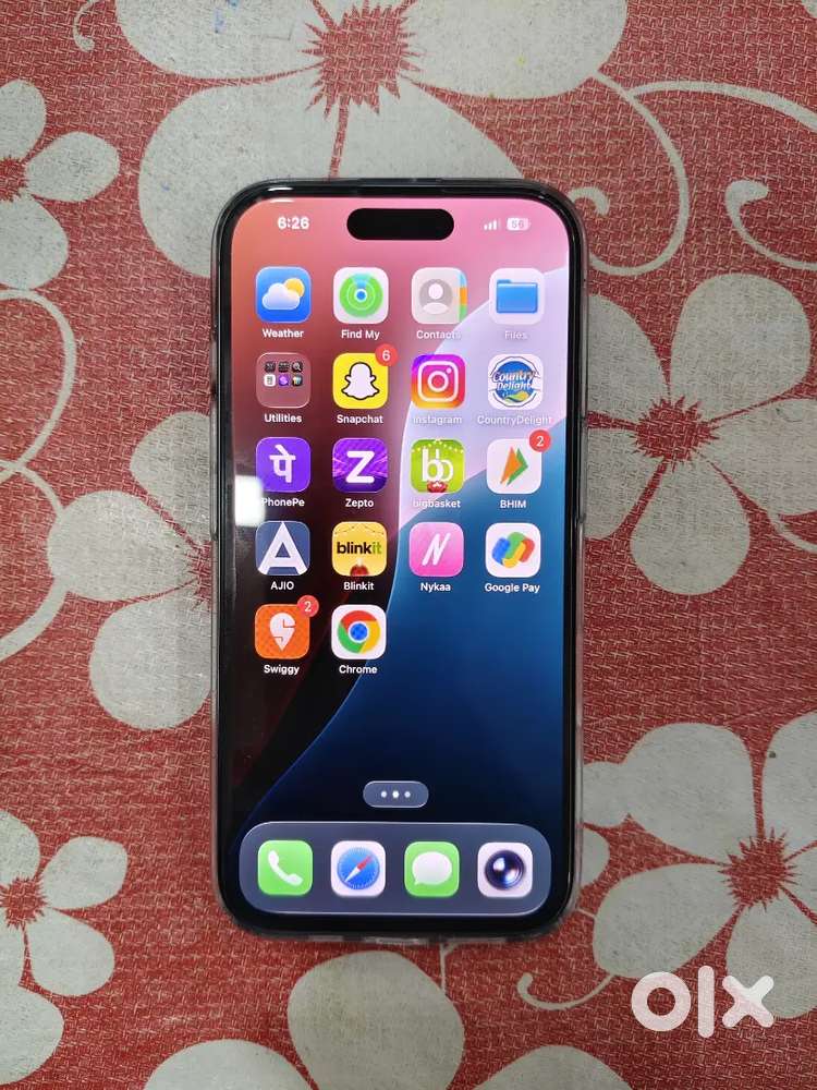 Iphone 16 teal green bought on 13 oct from croma no negotiation