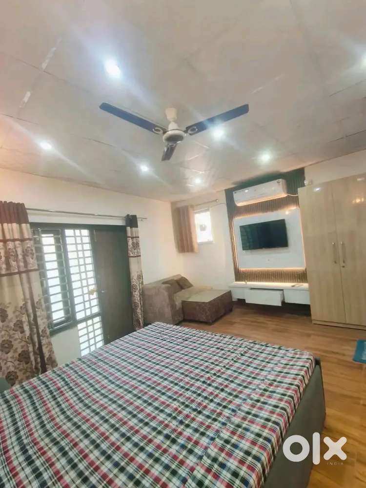 Girls Pg in sector 47 Safe modern fully secure property