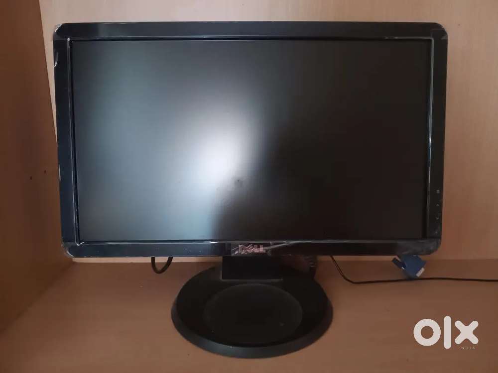Dell Monitor 19 inch on sale