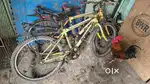 Cycle ek number he condition bhi ek number he tyre bhi new dale gye he