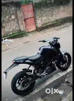 All black duke 125 best mileage 45+ on top condition