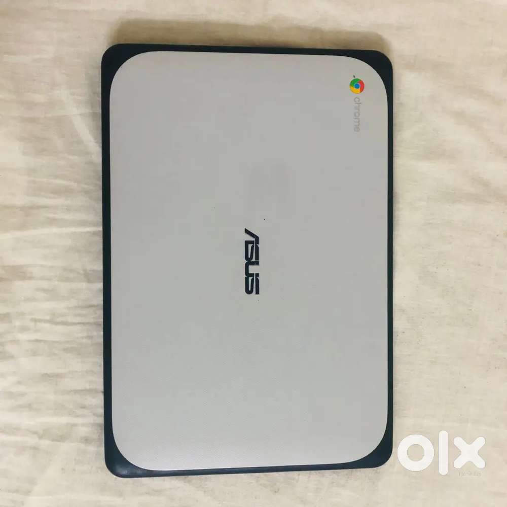 Asus chrome edition laptop