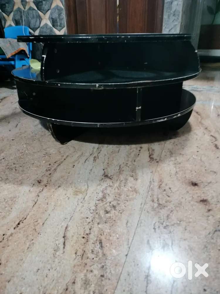 Round table glass one very Good condition