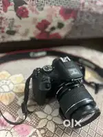 Camera Canon - 1500D