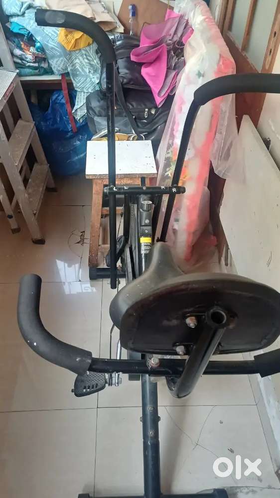 Exercise cycle