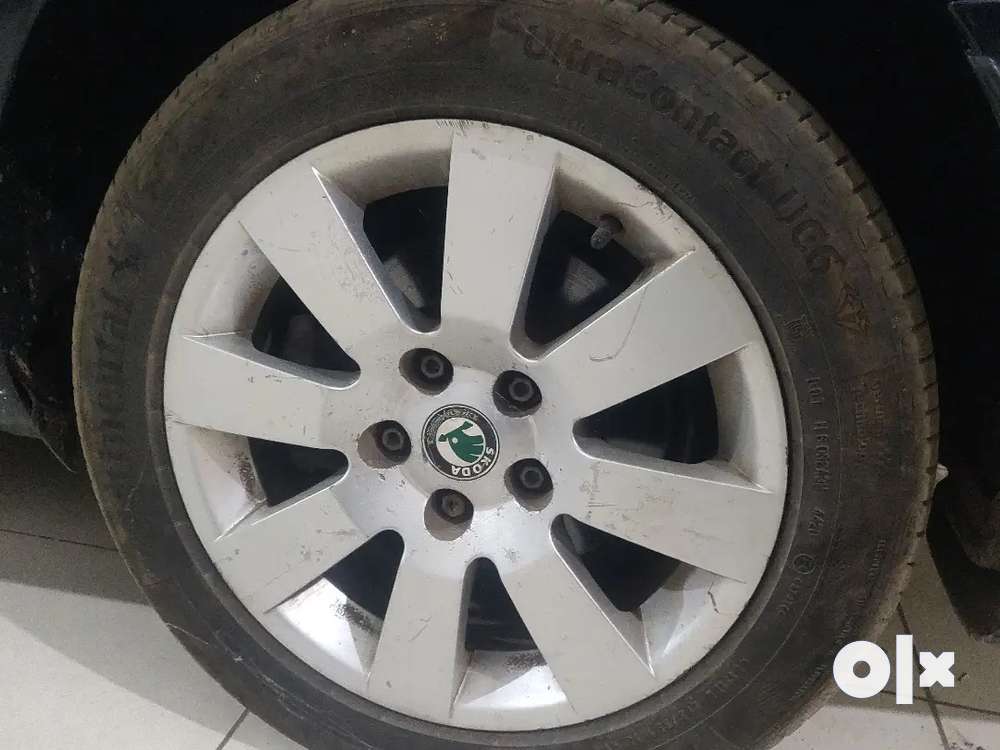All model cars Alloys wheel Available in SPARE BANK