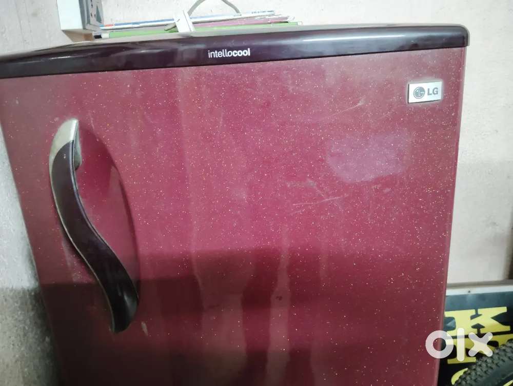 LG INTELLOCOOL 180 litres refrigerator