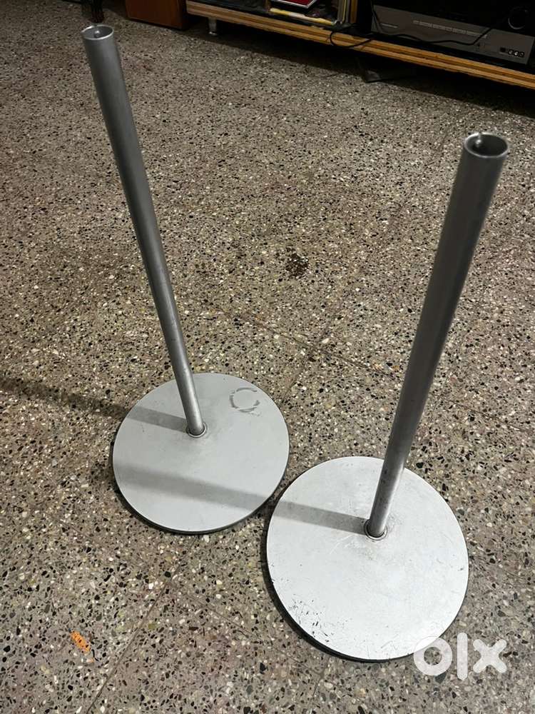 Speaker stands