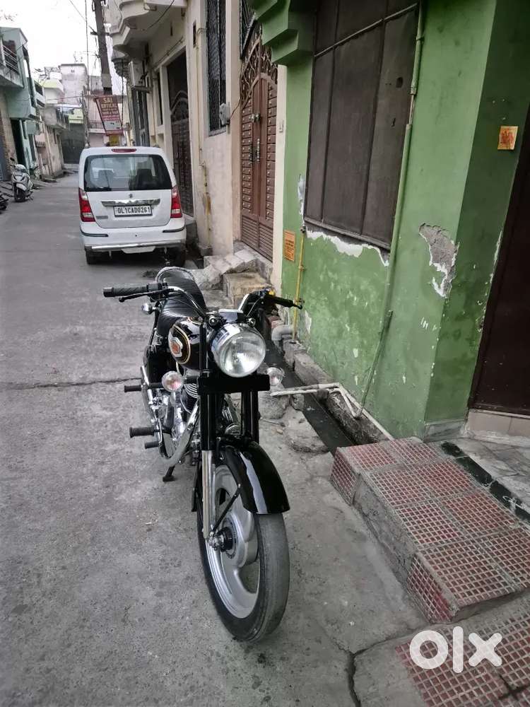Royal Enfield bullet with  complete document